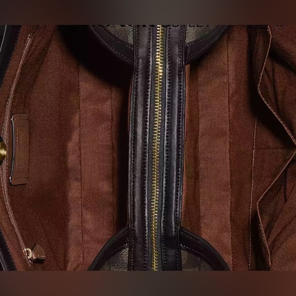 NEW COACH Kristy Shoulder Bag In Blocked Signature Canvas - Picture 7 of 8